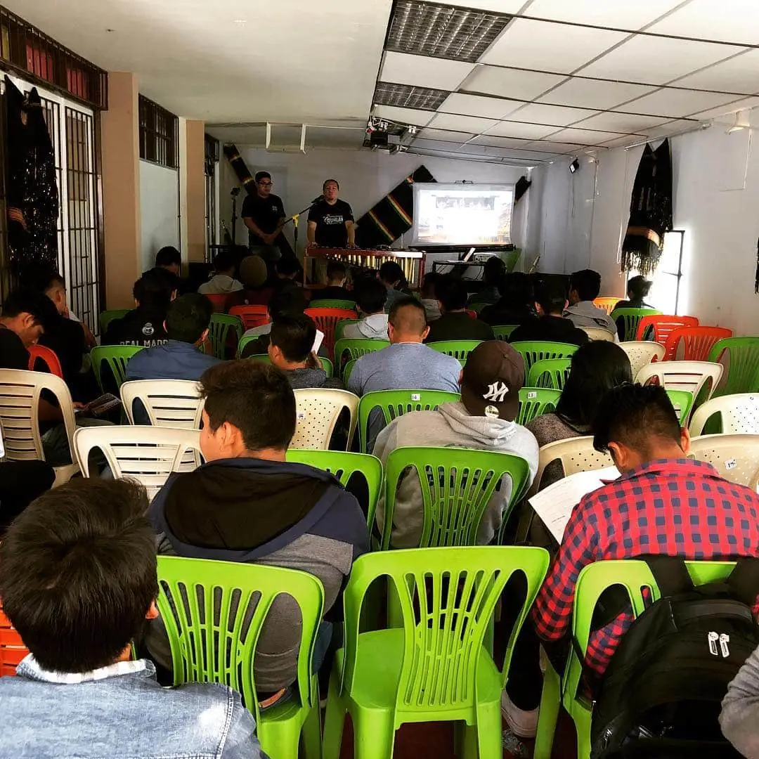 Clase de Francisco Bernal en el Conservatorio Milán 